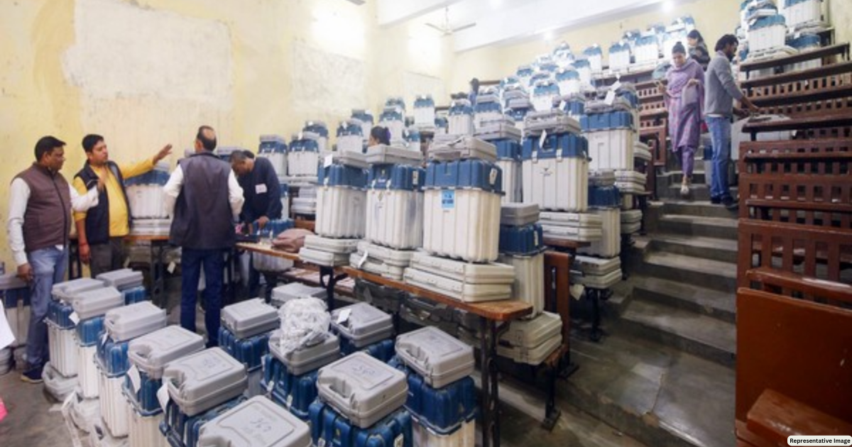 Counting of votes of Madhya Pradesh assembly elections begins